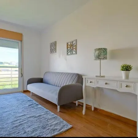 Appartamento Flat Moderno 8 Mnt Aeroporto Lisbona