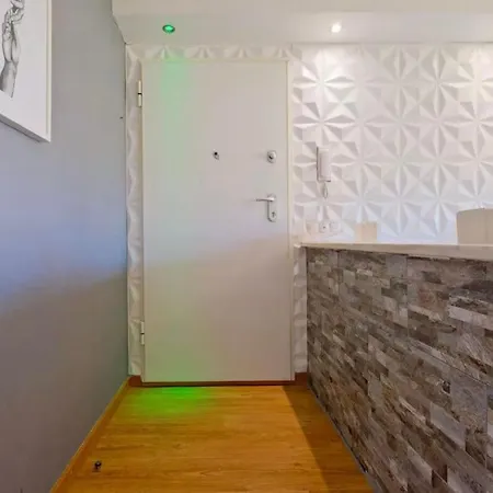 Appartamento Flat Moderno 8 Mnt Aeroporto *