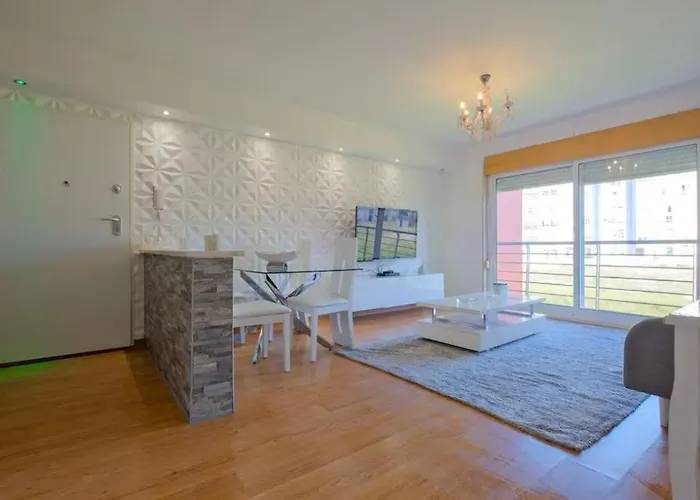 Apartment Flat Moderno 8 Mnt Aeroporto *