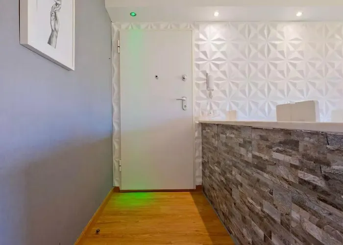 Lejlighed Flat Moderno 8 Mnt Aeroporto *